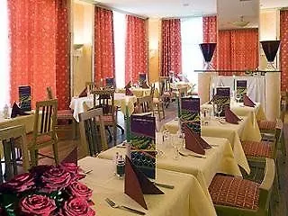 Mercure Hotel 3*